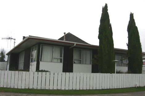 Photo of property in 74 Benmore Avenue, Cloverlea, Palmerston North, 4412