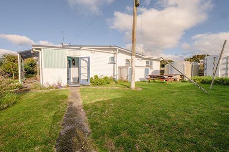 Photo of property in 50 Kakapo Road, Ahipara, Kaitaia, 0481