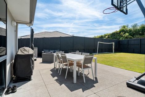 Photo of property in 3 Margaret Alice Close, Whalers Gate, New Plymouth, 4310