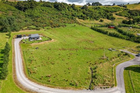 Photo of property in 695f Chester Road, West Taratahi, Carterton, 5791