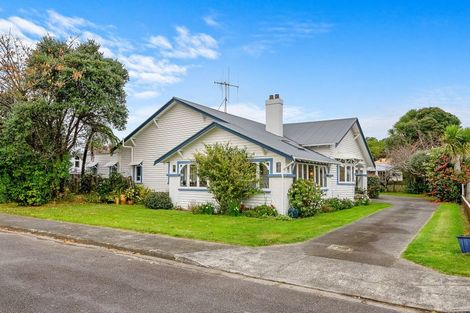Photo of property in 5 Knights Grove, Otaki, 5512