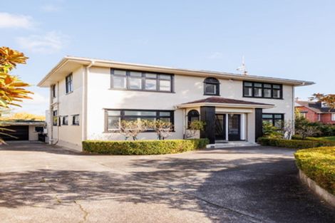 Photo of property in 70 Heretaunga Street, Palmerston North, 4414
