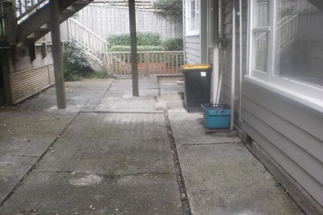 Photo of property in 8 Totara Road, Miramar, Wellington, 6022