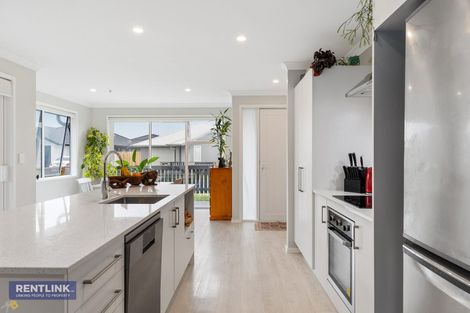 Photo of property in 118 Union Drive, Papamoa, 3118