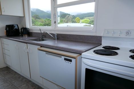 Photo of property in 60 Riwai Street, Paraparaumu, 5032