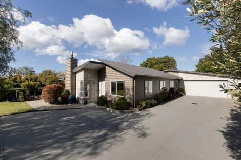 Photo of property in 16 Kayelene Place, Omokoroa, 3114