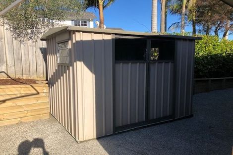 Photo of property in 15 Charles Prevost Drive, The Gardens, Auckland, 2105