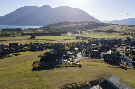 Photo of property in 8 Glenelg Lane, Jacks Point, 9371