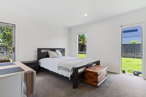 Photo of property in 19 Pacific Park Way, Papamoa Beach, Papamoa, 3118