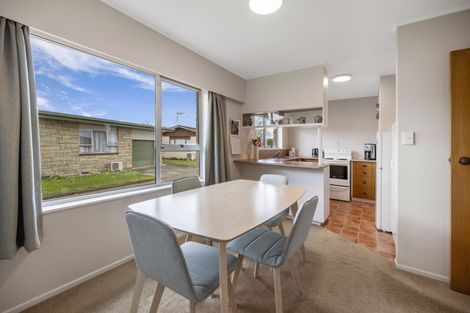 Photo of property in 2/3 Murphy Road, Taradale, Napier, 4112