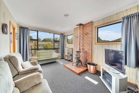 Photo of property in 24 Halsey Street, Clinton, 9534