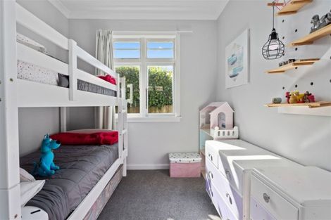 Photo of property in 18 Coopers Road, Dallington, Christchurch, 8061