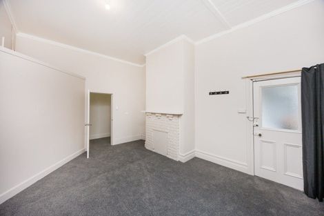 Photo of property in 8 Rolleston Street, Hokowhitu, Palmerston North, 4410