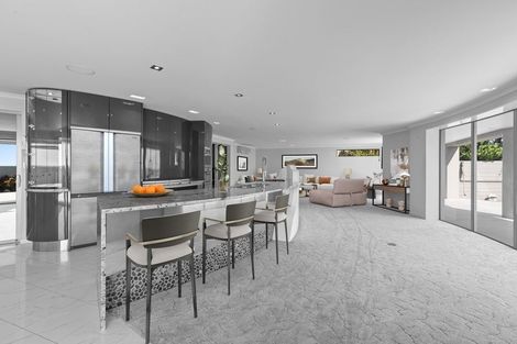 Photo of property in 18 Roy Terrace, Moturoa, New Plymouth, 4310