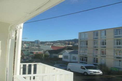 Photo of property in 16-18 Levy Street, Mount Victoria, Wellington, 6011