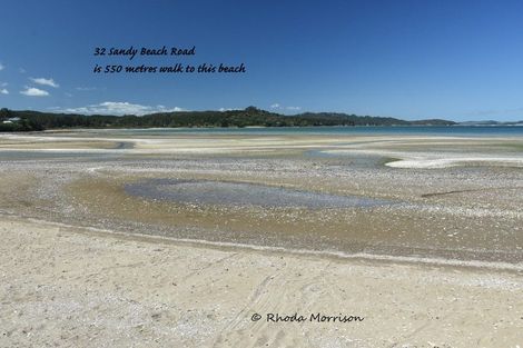 Photo of property in 32 Sandy Beach Road, Tinopai, 0593