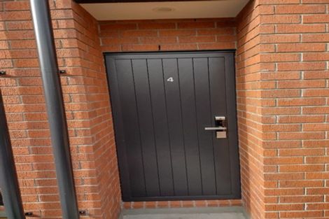 Photo of property in 2/9 Marlene Avenue, Te Atatu South, Auckland, 0610