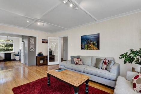 Photo of property in 38 Lawry Street, Blagdon, New Plymouth, 4310