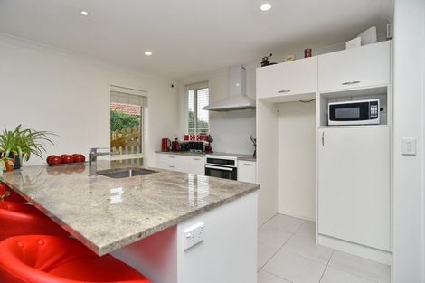 Photo of property in 200 Keyes Road, New Brighton, Christchurch, 8083