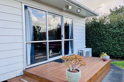 Photo of property in 2/60 Taikata Road, Te Atatu Peninsula, Auckland, 0610