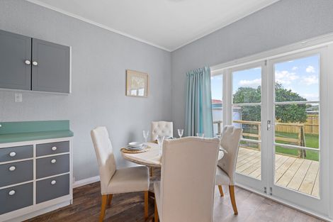 Photo of property in 70 Williams Street, Cambridge, 3434