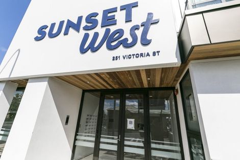 Photo of property in Sunset West, 208/251 Victoria Street, Te Aro, Wellington, 6011