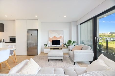 Photo of property in 205/3 Kaipiho Lane, Albany, Auckland, 0632