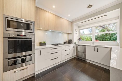 Photo of property in 3 Heretaunga Square, Silverstream, Upper Hutt, 5019