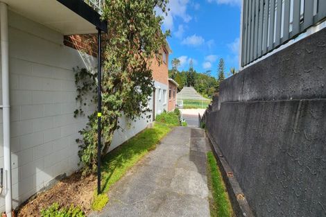 Photo of property in 2/13 Fillis Street, New Plymouth, 4310