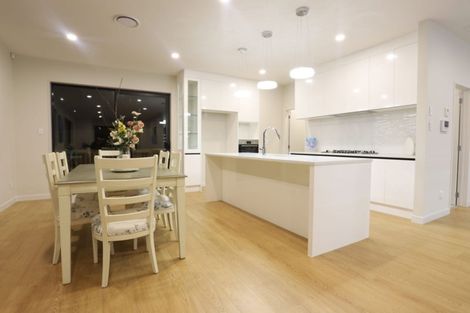 Photo of property in 6 Celestial Crescent, Orewa, 0931