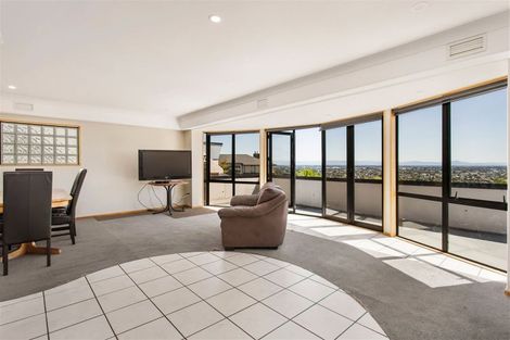 Photo of property in 16 Delhi Place, Cashmere, Christchurch, 8022
