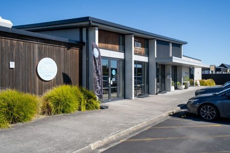 Photo of property in 2 Moemoea Place, Cambridge, 3434