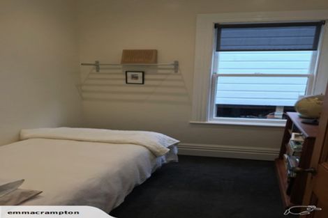 Photo of property in 17 Upper Bourke Street, Kilbirnie, Wellington, 6022