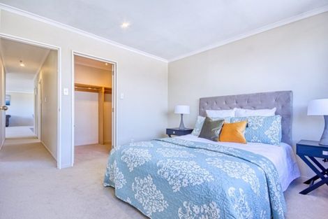 Photo of property in 1/185a Royal Road, Massey, Auckland, 0614