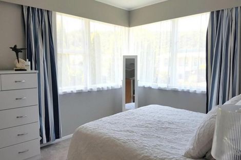 Photo of property in 57 Momona Street, Wainuiomata, Lower Hutt, 5014