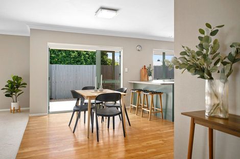 Photo of property in 41a Weld Street, Cambridge, 3434