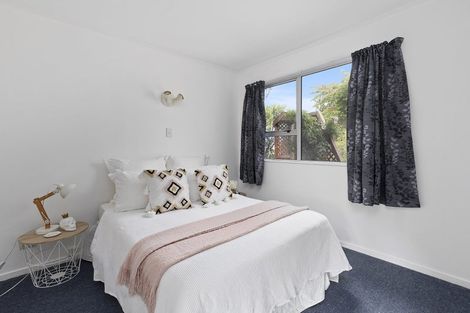 Photo of property in 3a Oldham Way, Crofton Downs, Wellington, 6035