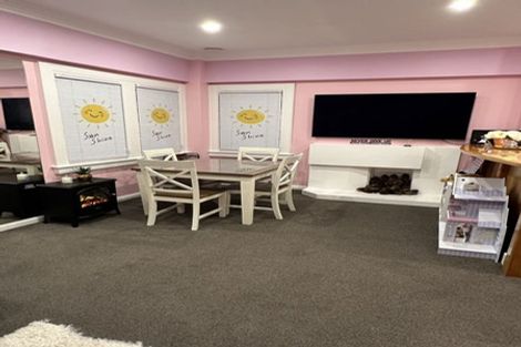 Photo of property in Zena Court, 4/11 Dufferin Street, Mount Victoria, Wellington, 6021