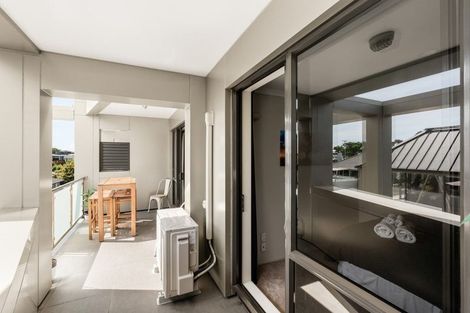 Photo of property in 281 Maunganui Road, Mount Maunganui, 3116