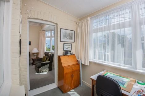 Photo of property in 30 Oakland Street, Andersons Bay, Dunedin, 9013