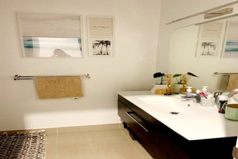 Photo of property in 9/20 Trent Street, Island Bay, Wellington, 6023