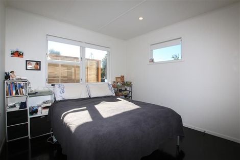 Photo of property in 2/53 Lancaster Road, Beach Haven, Auckland, 0626