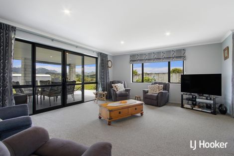 Photo of property in 11 Reel Road, Athenree, Waihi Beach, 3611