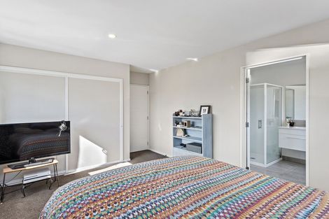 Photo of property in 28 Burke Street, Addington, Christchurch, 8024