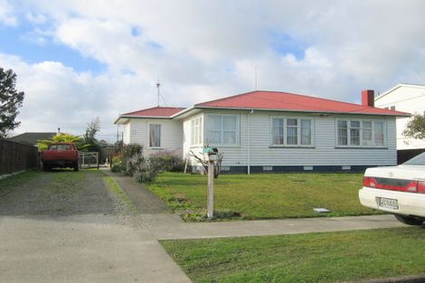 Photo of property in 12 Anne Street, Feilding, 4702