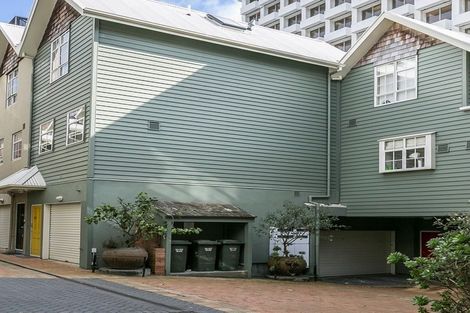 Photo of property in 42 Pipitea Street, Thorndon, Wellington, 6011