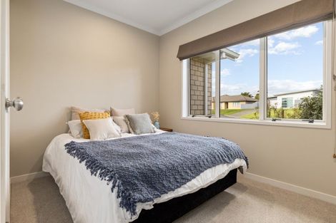 Photo of property in 1 Dove Place, Pyes Pa, Tauranga, 3112