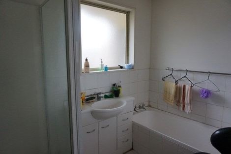 Photo of property in 32a Hare Street, Ilam, Christchurch, 8041