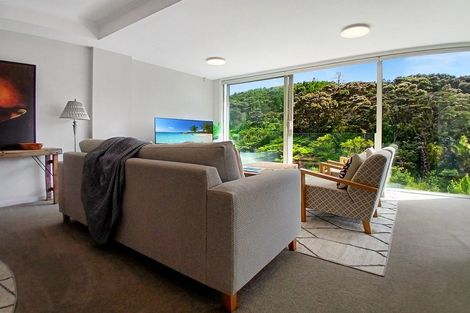 Photo of property in 132 Eaves Bush Parade, Orewa, 0931