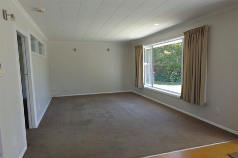 Photo of property in 35 Lochee Road, Upper Riccarton, Christchurch, 8041